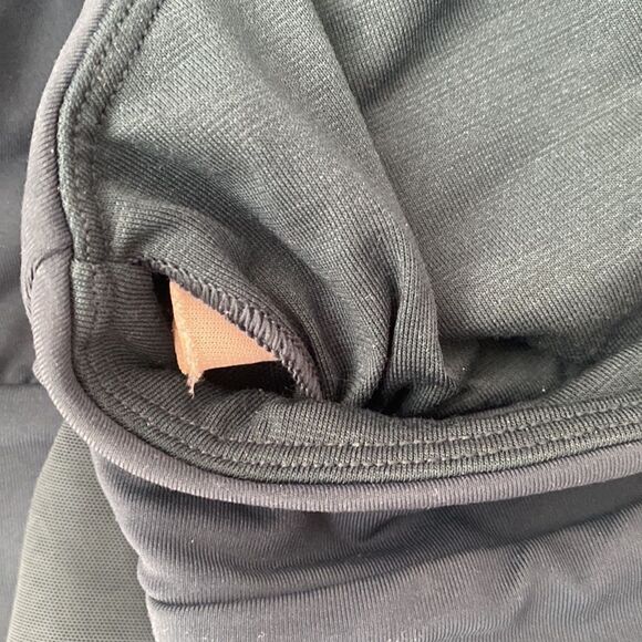 Lululemon sz 6 Twist Around Tank Jaded excellent like new condition tank… - Picture 11 of 12